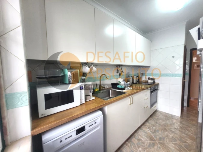 Apartamento T2 para Venda em Quinta do Conde Foto 10