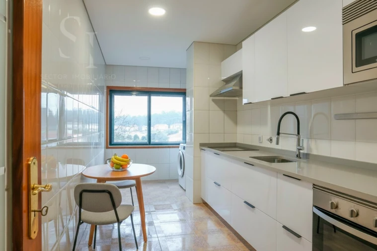 Apartamento T2 para Venda em Sandim, Olival, Lever e Crestuma Foto 5