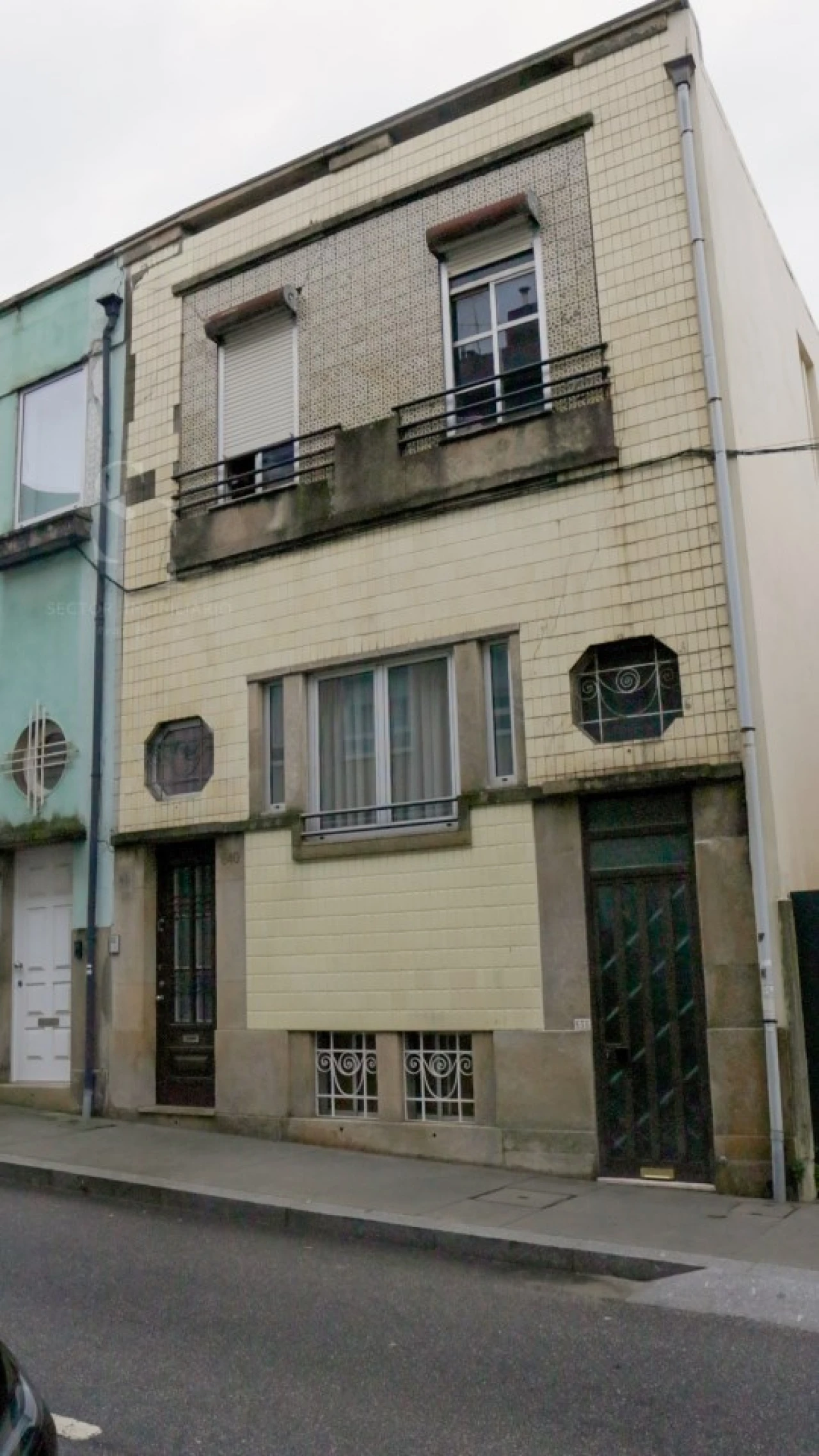 Moradia T6 para Venda em Campanhã Foto 1