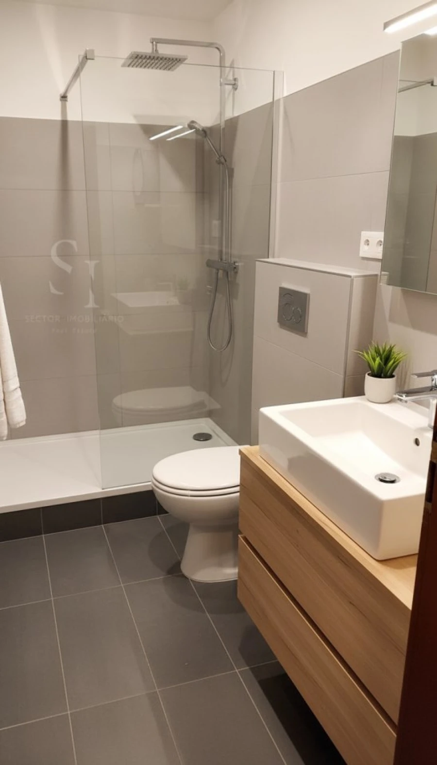 Moradia T6 para Venda em Campanhã Foto 5