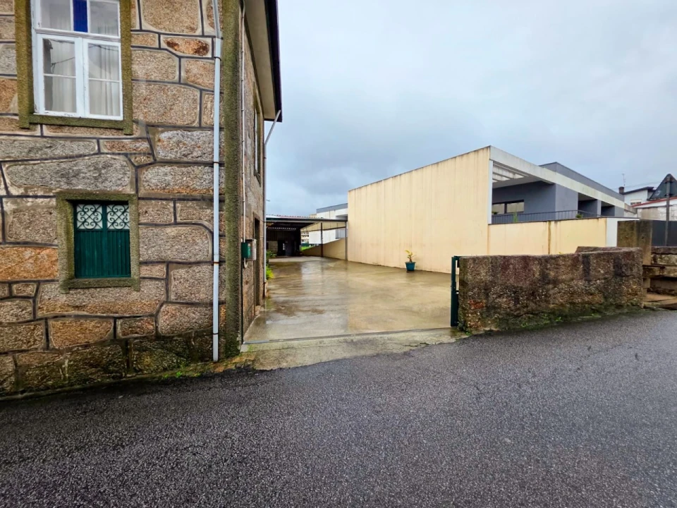 Moradia T3 para Venda em Rebordosa Foto 4