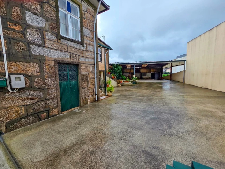 Moradia T3 para Venda em Rebordosa Foto 5