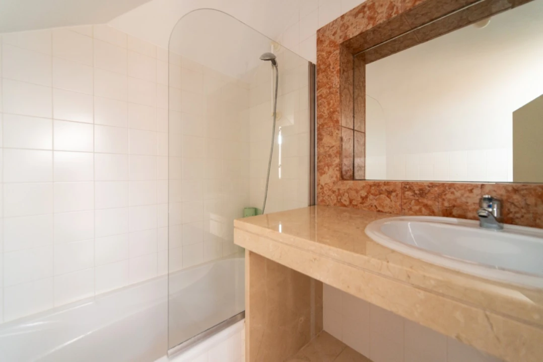 Apartamento T2 para Venda em Santa Maria e São Miguel, São Martinho, São Pedro Penaferrim Foto 16