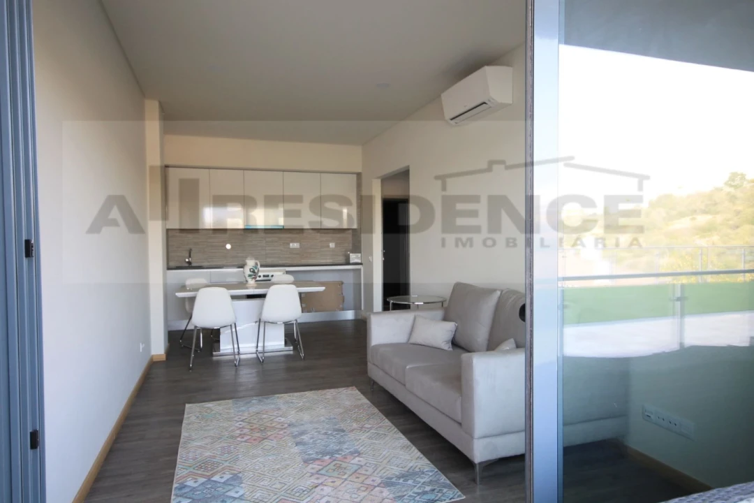 Apartamento T1 para Venda em Albufeira e Olhos de Água Foto 7
