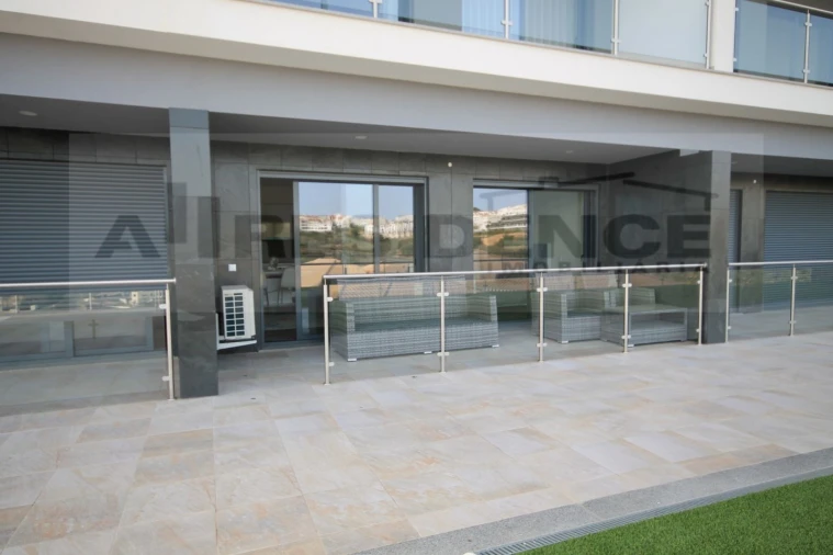Apartamento T1 para Venda em Albufeira e Olhos de Água Foto 13