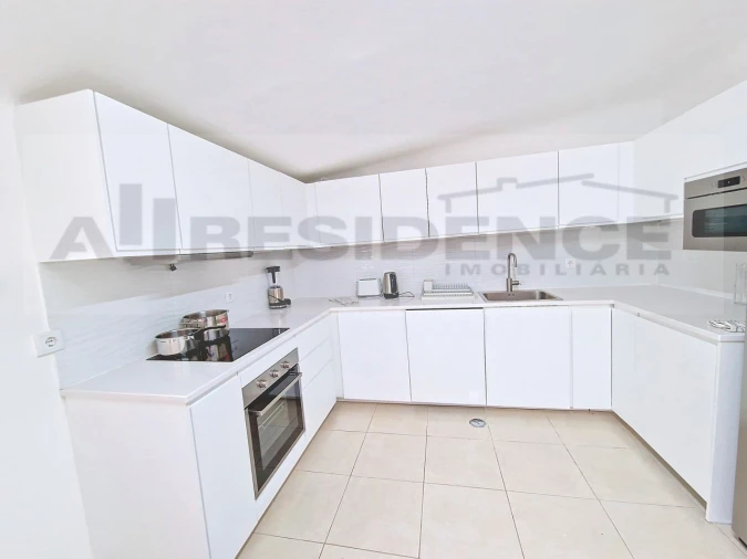 Moradia T4 para Venda em Albufeira e Olhos de Água Foto 20