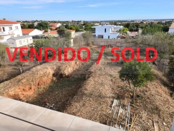 Moradia T3 para Venda em Almancil