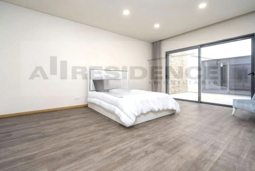 Apartamento T2 para Venda em Albufeira e Olhos de Água Foto 14