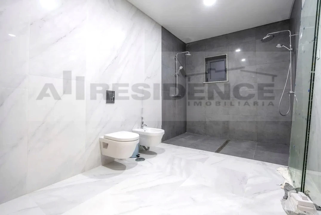 Apartamento T2 para Venda em Albufeira e Olhos de Água Foto 19