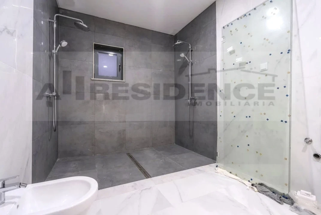 Apartamento T2 para Venda em Albufeira e Olhos de Água Foto 20