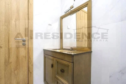 Apartamento T2 para Venda em Albufeira e Olhos de Água
