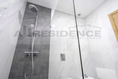 Apartamento T2 para Venda em Albufeira e Olhos de Água