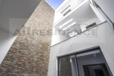 Apartamento T2 para Venda em Albufeira e Olhos de Água