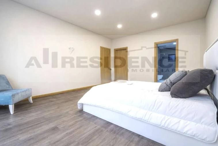 Apartamento T2 para Venda em Albufeira e Olhos de Água Foto 16