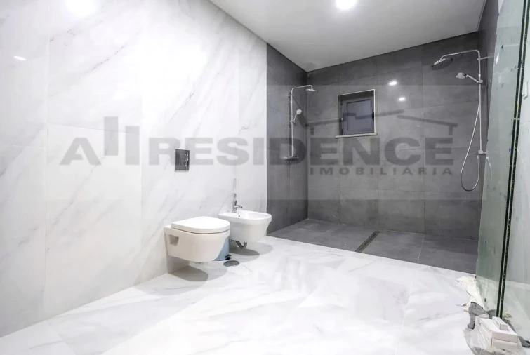 Apartamento T2 para Venda em Albufeira e Olhos de Água Foto 19