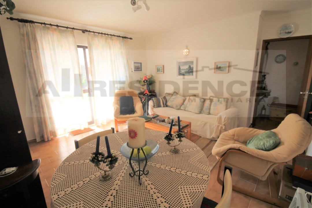 Apartamento T1 para Venda em Albufeira e Olhos de Água Foto 3