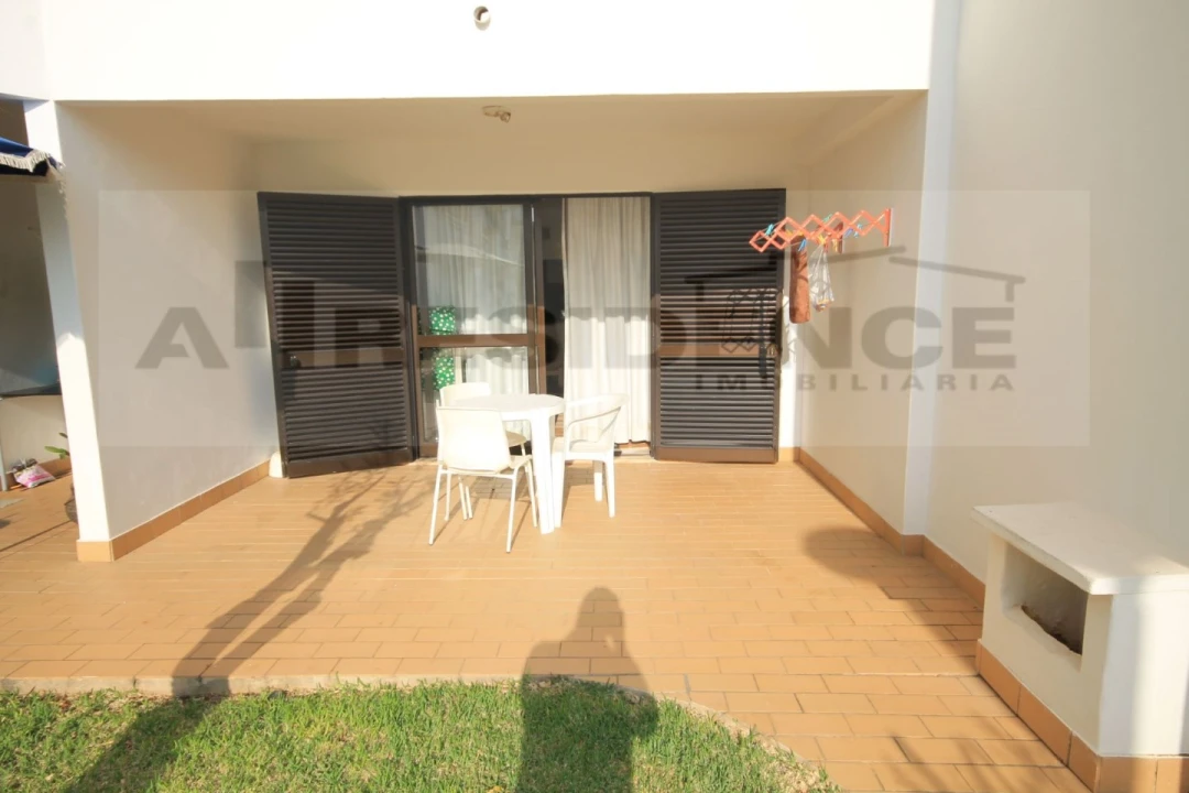 Apartamento T1 para Venda em Albufeira e Olhos de Água Foto 6