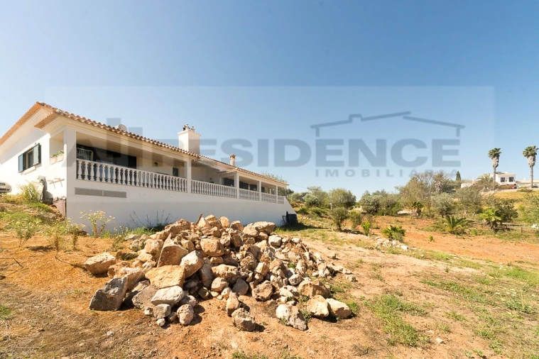 Quinta T3 para Venda em Alcantarilha e Pêra Foto 45