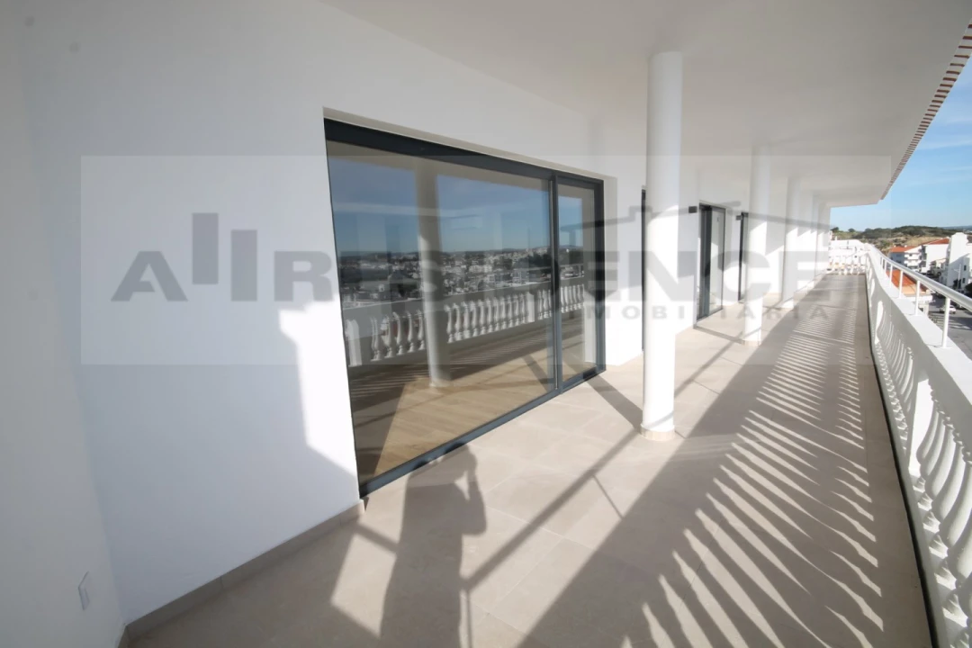 Apartamento T4 para Venda em Albufeira e Olhos de Água Foto 19