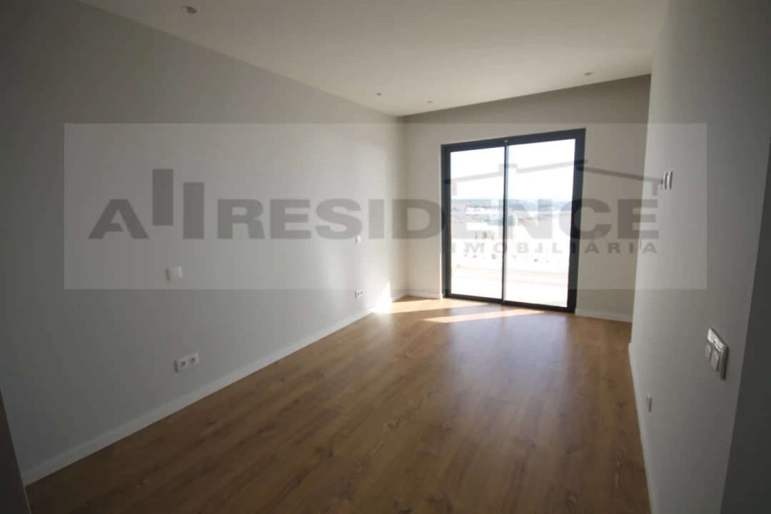 Apartamento T4 para Venda em Albufeira e Olhos de Água Foto 35