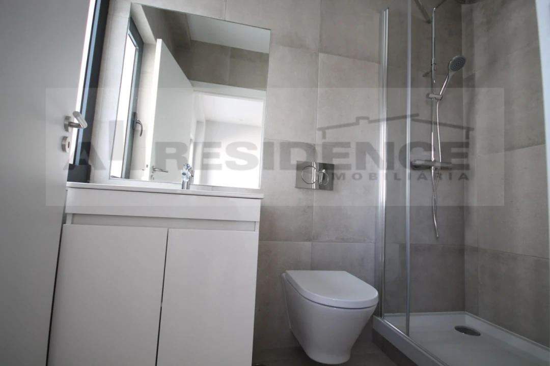 Apartamento T4 para Venda em Albufeira e Olhos de Água Foto 49