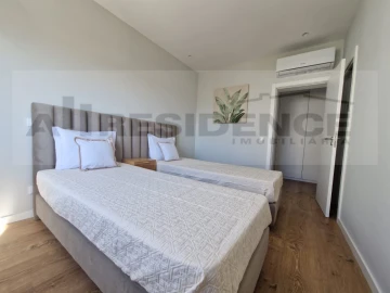 Apartamento T4 para Venda em Albufeira e Olhos de Água