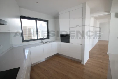 Apartamento T4 para Venda em Albufeira e Olhos de Água