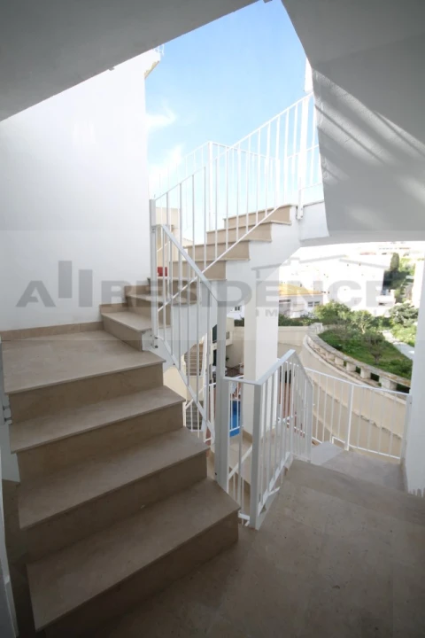 Apartamento T4 para Venda em Albufeira e Olhos de Água