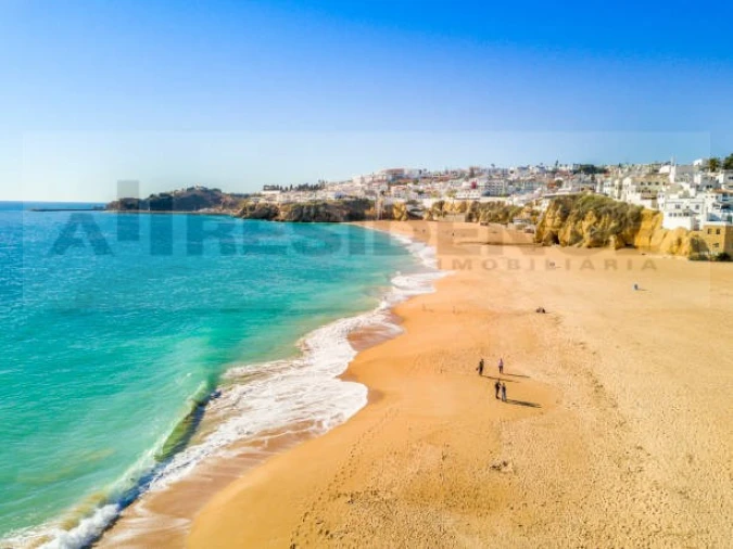 Negócio para Venda em Albufeira e Olhos de Água Foto 13