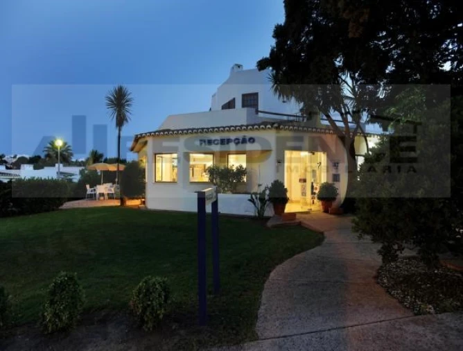 Terreno para Venda em Albufeira e Olhos de Água Foto 8