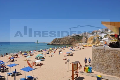 Moradia T5 para Venda em Albufeira e Olhos de Água