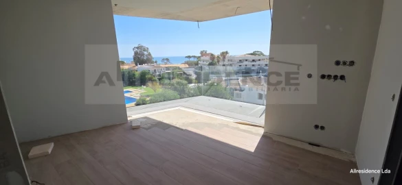 Apartamento T3 para Venda em Albufeira e Olhos de Água
