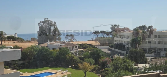 Apartamento T3 para Venda em Albufeira e Olhos de Água