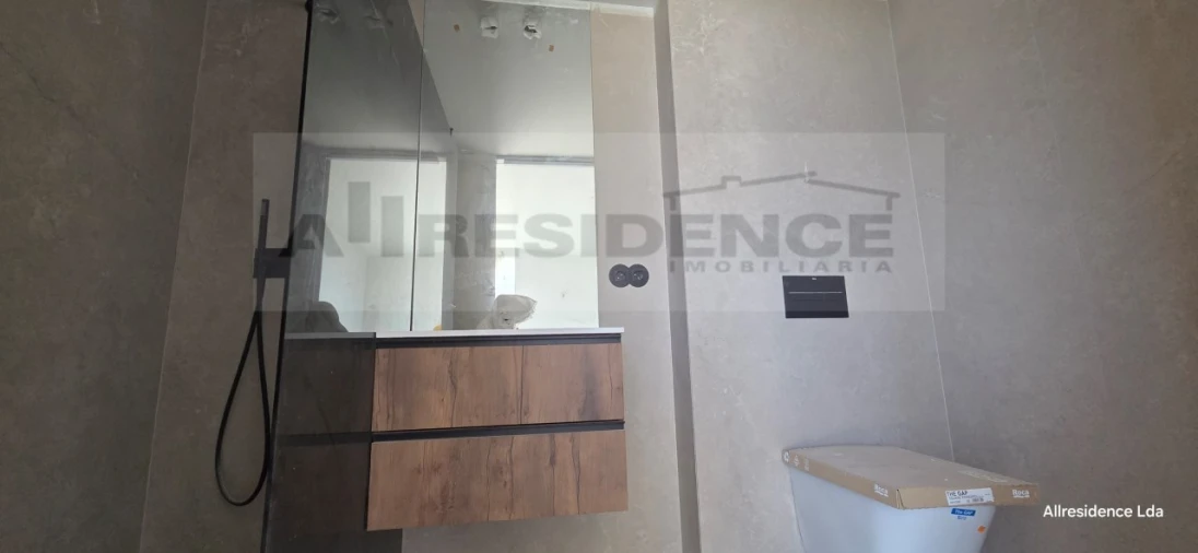 Apartamento T3 para Venda em Albufeira e Olhos de Água Foto 8