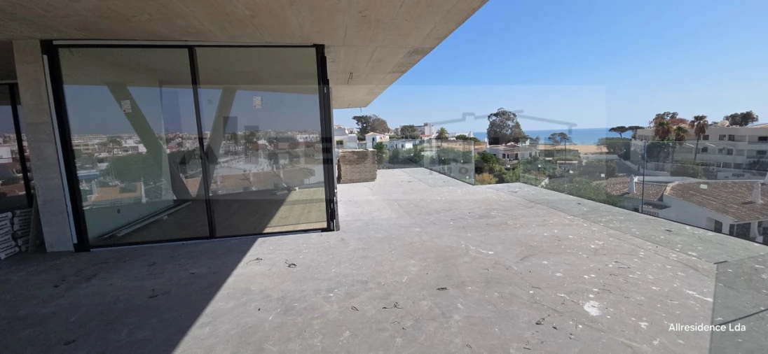Apartamento T3 para Venda em Albufeira e Olhos de Água Foto 18