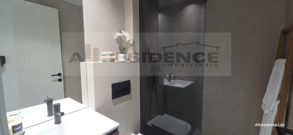 Apartamento T2 para Venda em Albufeira e Olhos de Água