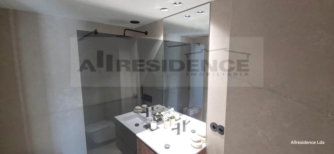 Apartamento T2 para Venda em Albufeira e Olhos de Água Foto 12