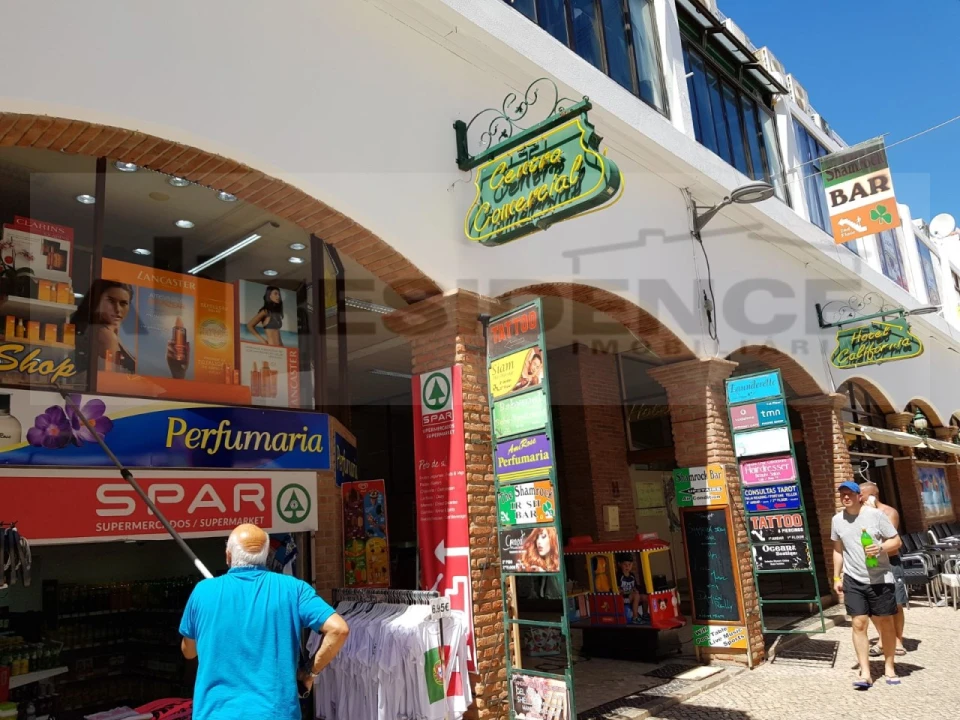 Loja para Venda em Albufeira e Olhos de Água Foto 2
