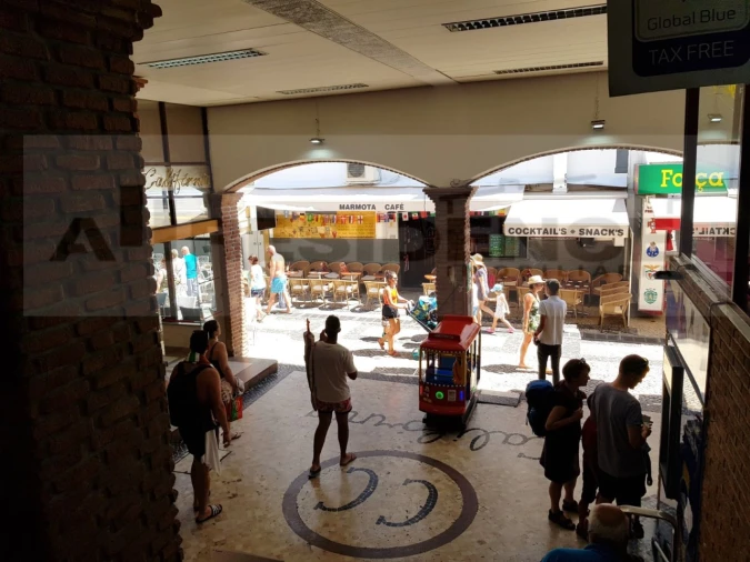 Loja para Venda em Albufeira e Olhos de Água Foto 11