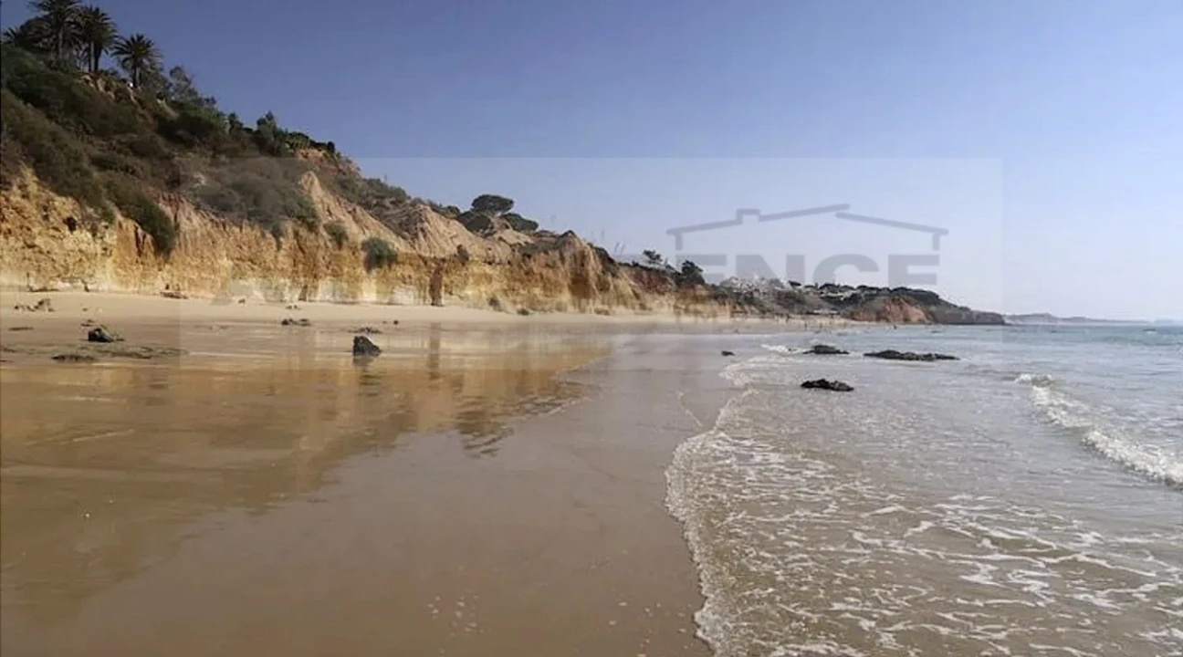 Apartamento T1 para Venda em Albufeira e Olhos de Água Foto 7