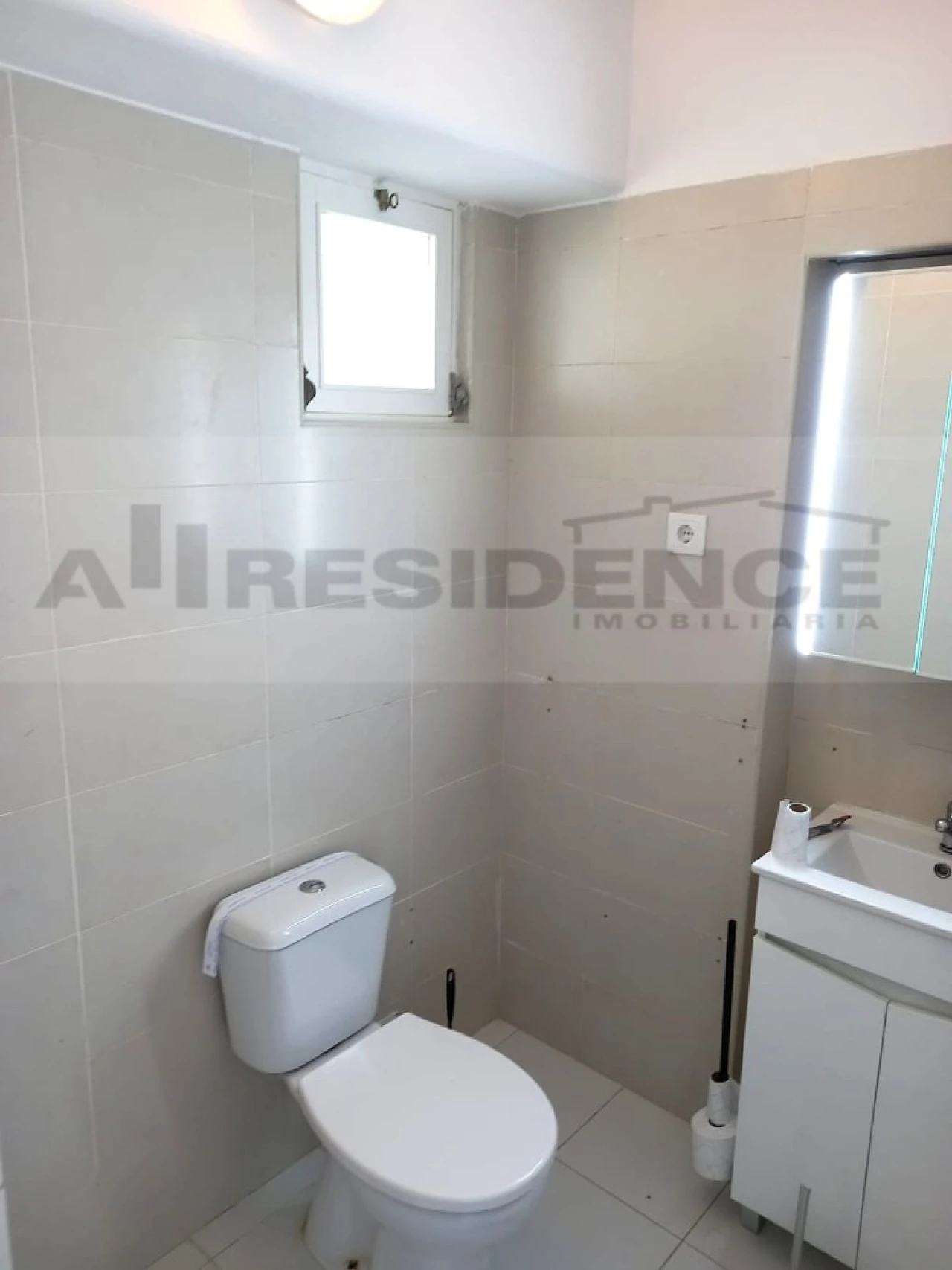 Apartamento T1 para Venda em Albufeira e Olhos de Água Foto 13