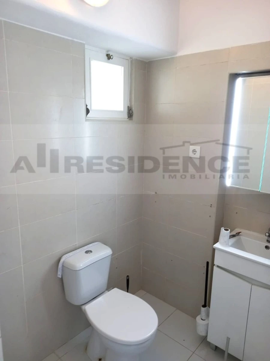 Apartamento T1 para Venda em Albufeira e Olhos de Água Foto 13