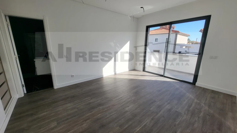 Moradia T3 para Venda em Albufeira e Olhos de Água Foto 31