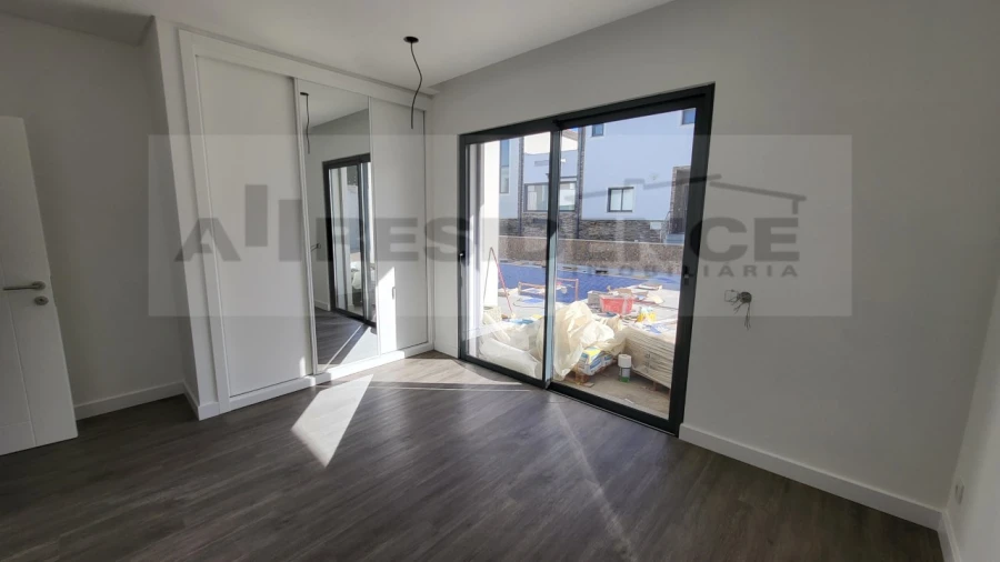 Moradia T3 para Venda em Albufeira e Olhos de Água Foto 41