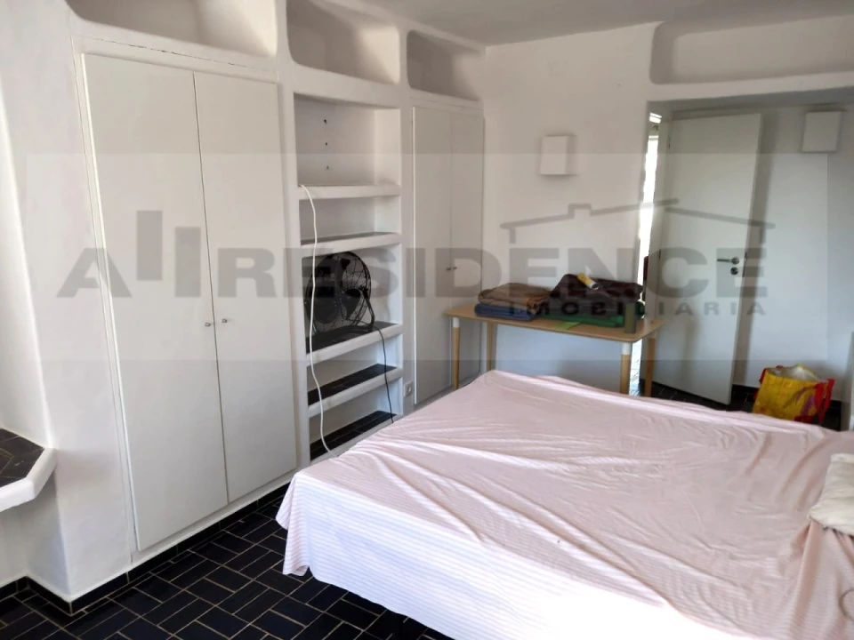 Apartamento T1 para Venda em Albufeira e Olhos de Água Foto 13