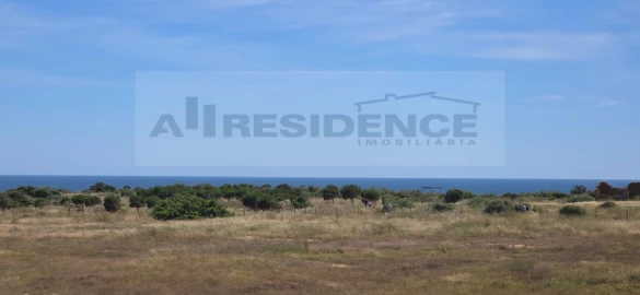 Moradia T4 para Venda em Lagos (São Sebastião e Santa Maria)