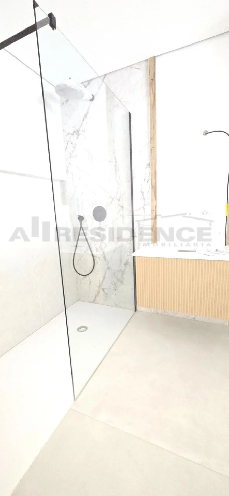 Apartamento T2 para Venda em Loule (São Sebastião) Foto 32