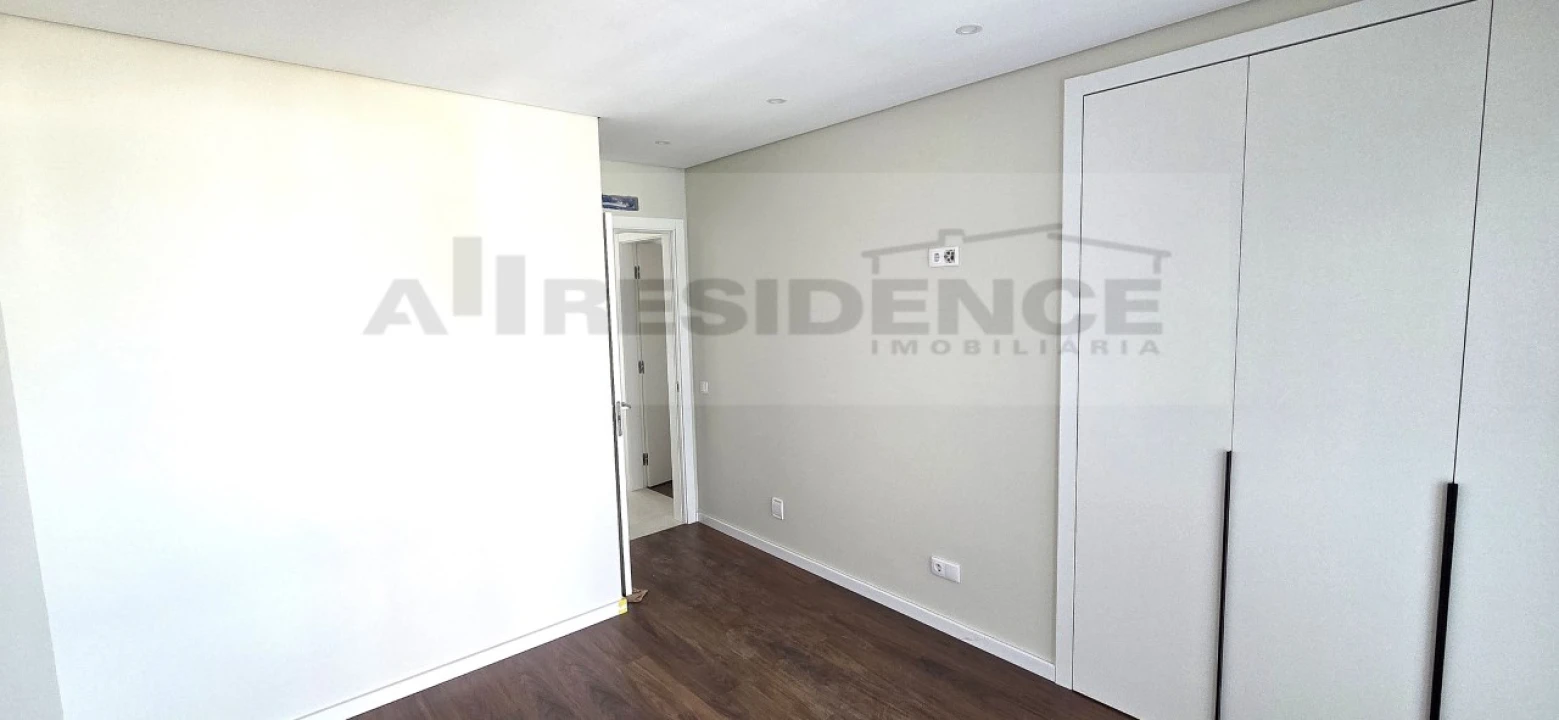 Apartamento T2 para Venda em Loule (São Sebastião) Foto 26