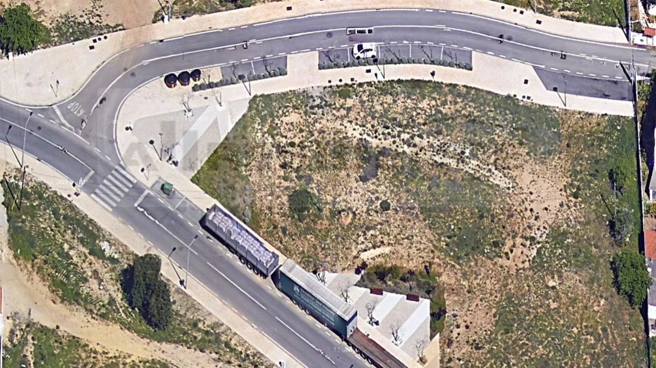 Terreno para Venda em Ferreiras Foto 5