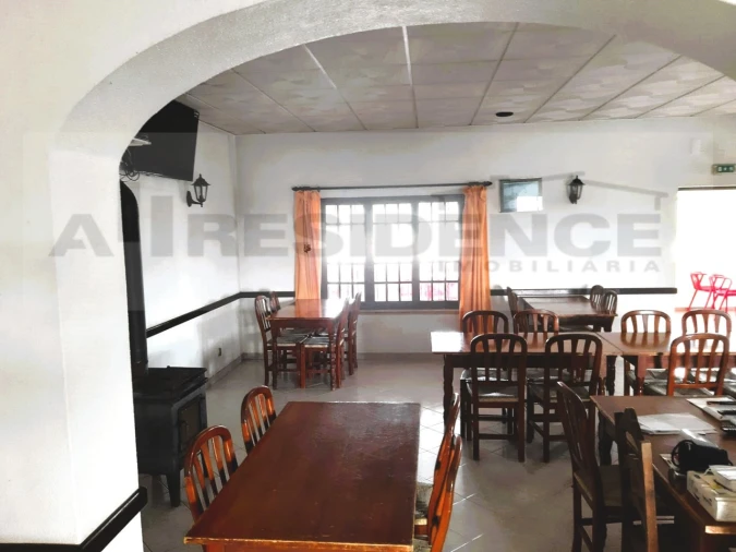 Negócio para Venda em Albufeira e Olhos de Água